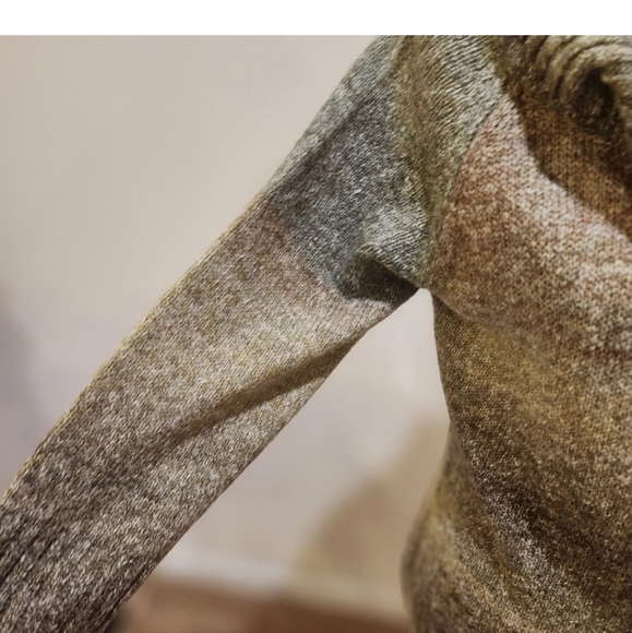 AGB pullover Cowl neck ombre sweater - Picture 6 of 7